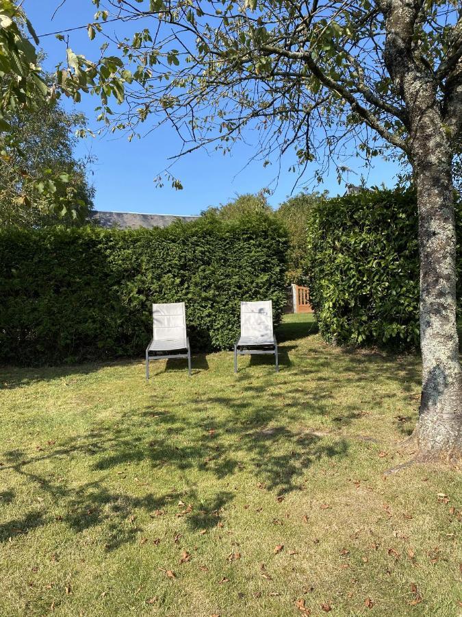 La Petite Maison - No 4 La Relierie Gavray-sur-Sienne Exteriör bild