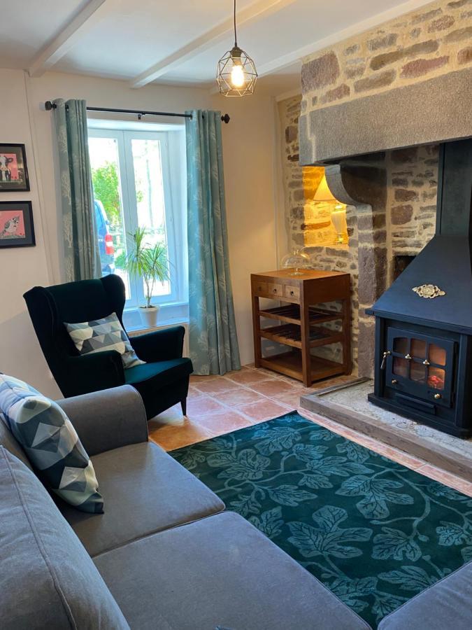 La Petite Maison - No 4 La Relierie Gavray-sur-Sienne Exteriör bild